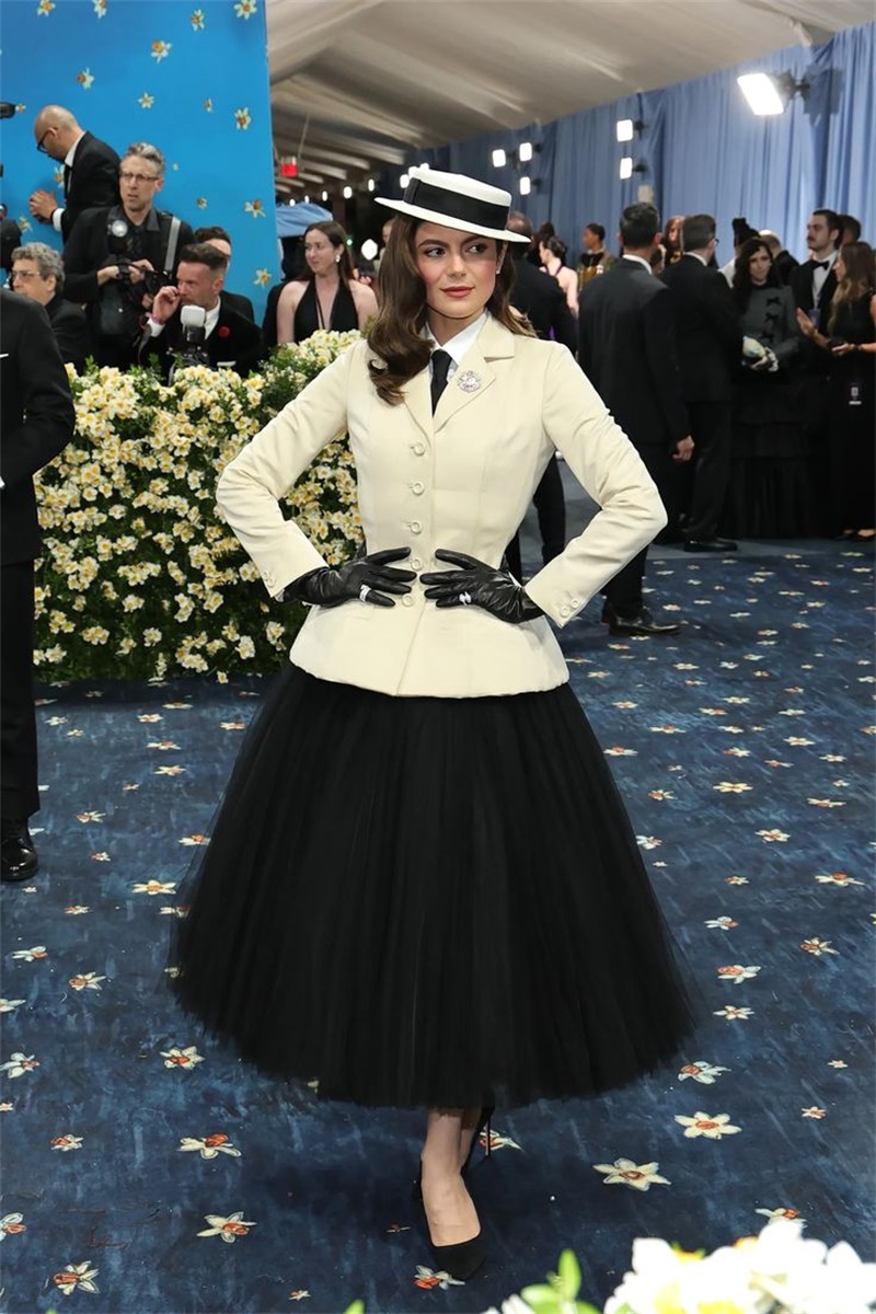 Women Formal Wear With Black Blazer - 화이트 여성 사무복 스커트 세트 여름