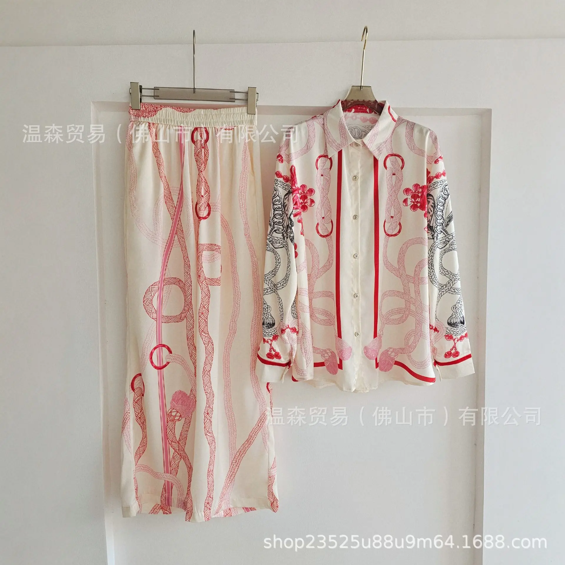 바로크 프랑스 디자이너 프린트 투피스 세트 여성 실크  - Silk Blouse Button 리뷰 및 가격